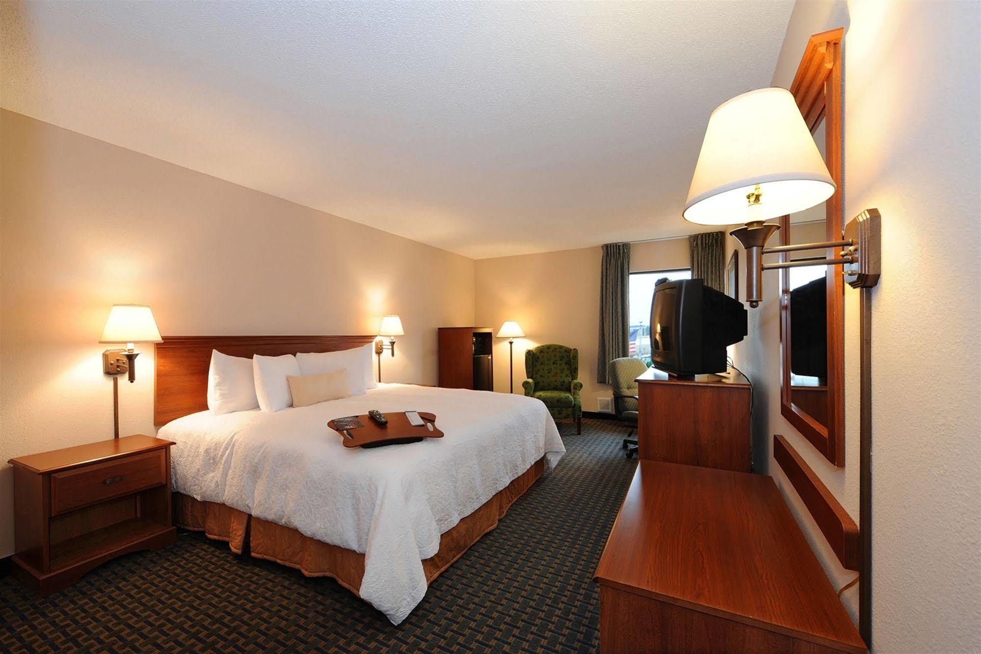 Hampton Inn Hotel Atlanta-Southlake Morrow Bagian luar foto